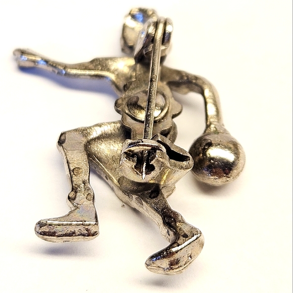 5/$25 Vintage Woman's Bowling Pin - Picture 5 of 5